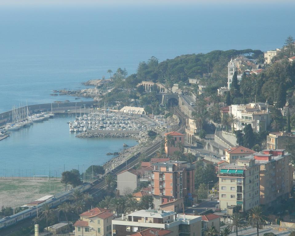 Residence Dei Fiori Bordighera Zewnętrze zdjęcie
